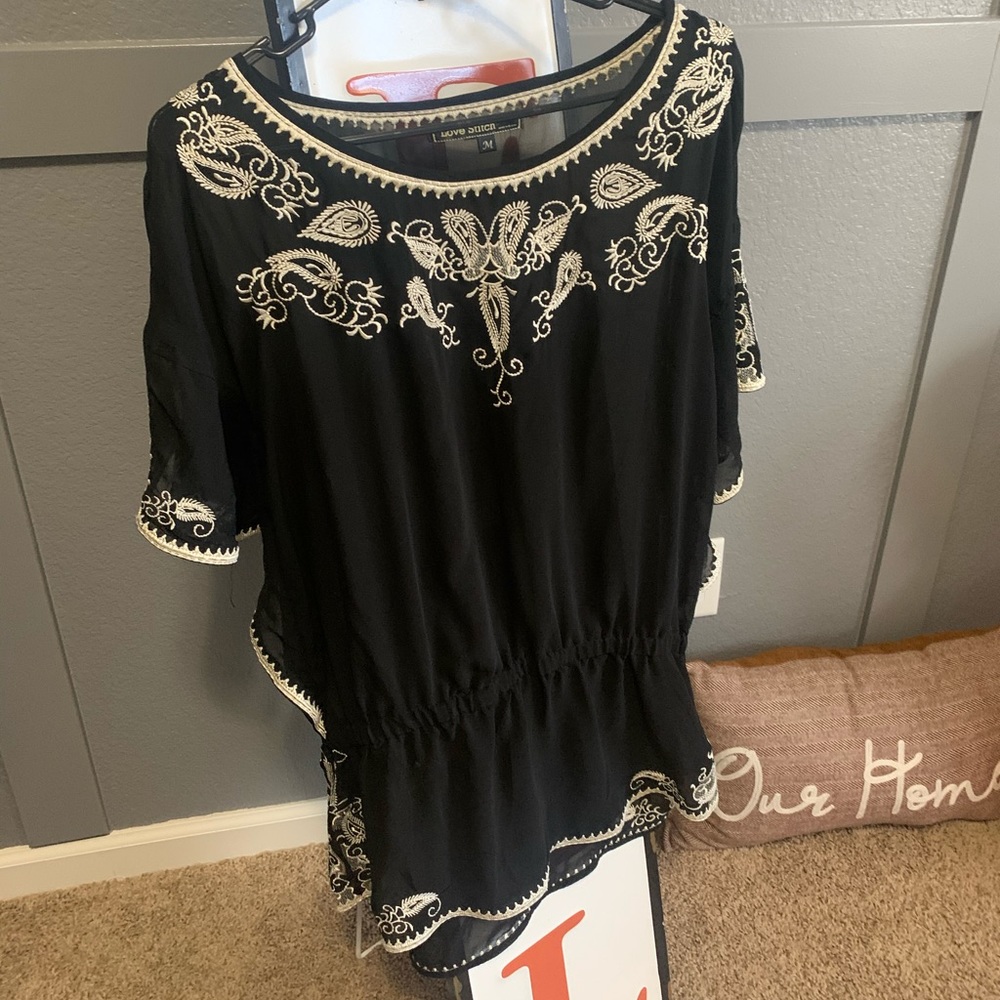 Boho Short Sleeve Shirt Love Stitch